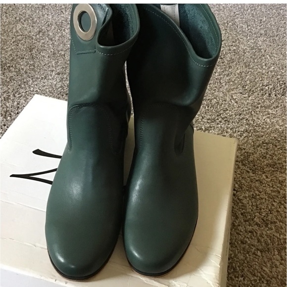 🍀ZAPATO green Womens Pull On Ankle Boots Size 38 EU / 7 US - Picture 1 of 6
